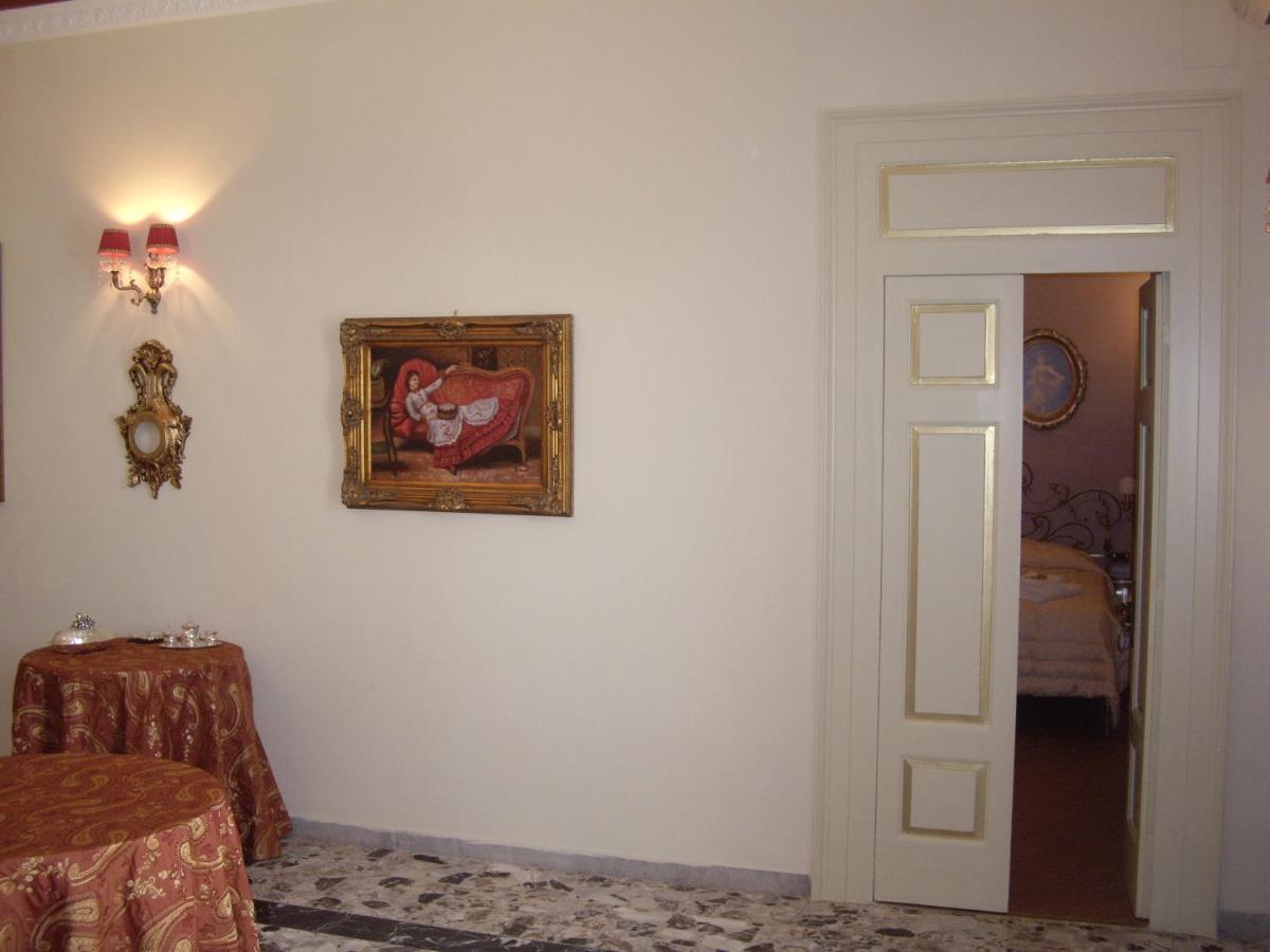 Executive L'Orangerie Bb Hotell Bari Eksteriør bilde